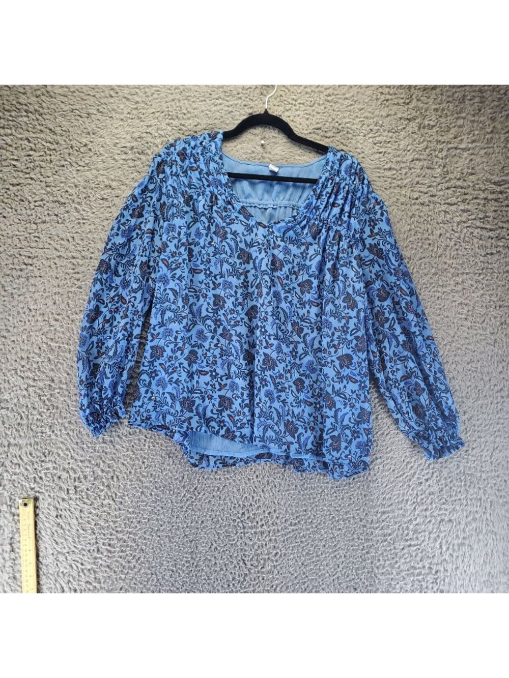 Old Navy Top Womens Large Blue Floral Boho Chiffon Style Long Sleeve Blouse